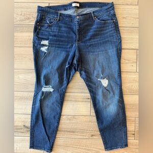 Loft Skinny Jeans with distressing Size 22
